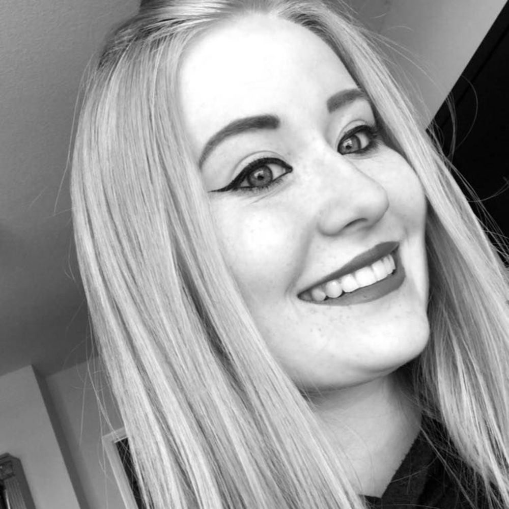 Meet your Posher, Brittnee